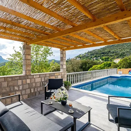 Hébergement de vacances Luxurious Home In Ston Ston
